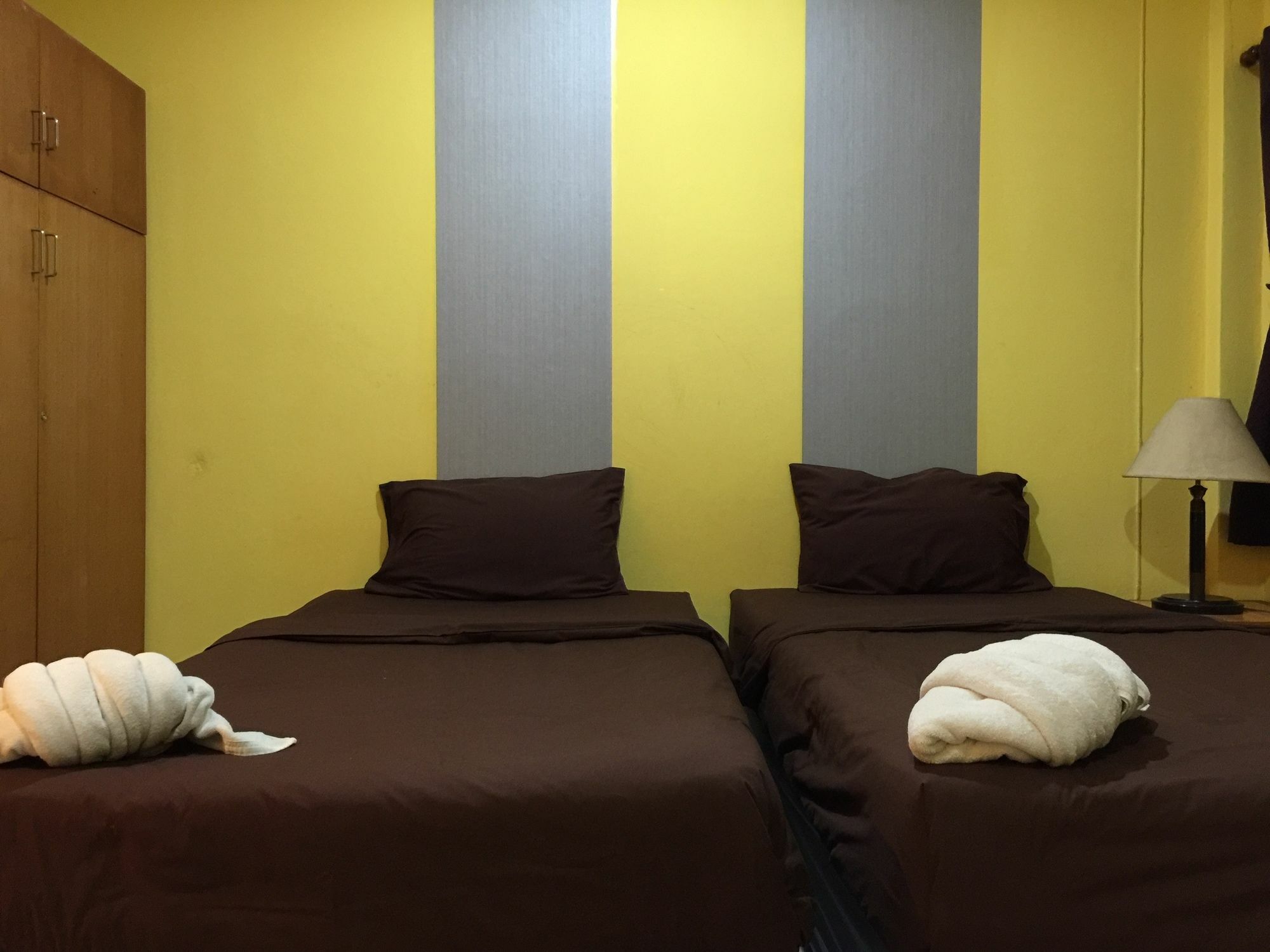 Andaman Place Guesthouse Patong Luaran gambar